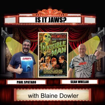 It's time to look at another Universal Horror Film as Blaine Dowler joins Paul and Sean to watch on as Claude rains terrorizes a town as The Invisible Man!  Listen in!